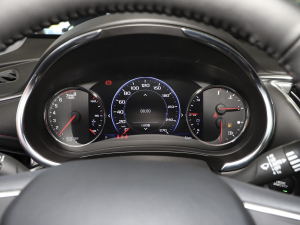 2022Redline 550T ԄJǰ п؅^(q)