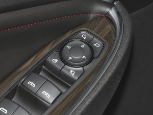 2022Redline 550T ԄJǰ п؅^(q)