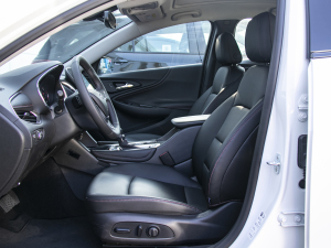 2022Redline 550T Ԅ(dng)J(lin)110o(j) ǰſg