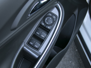 2022Redline 550T ԄJ110o {܇ƅ^	