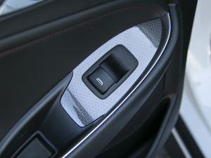 2022Redline 550T ԄJ110o ܇ƅ^