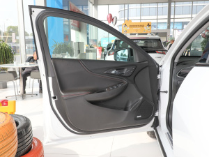 2022Redline 550T ԄJǰ110o {λ܇T