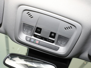 2022Redline 550T ԄJǰ110o п؅^