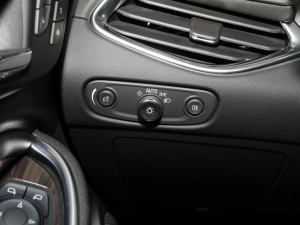 2022Redline 550T ԄJǰ110o п؅^(q)