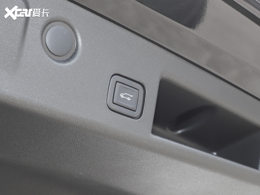 2022̽ p 550T RS 9AT ؽ