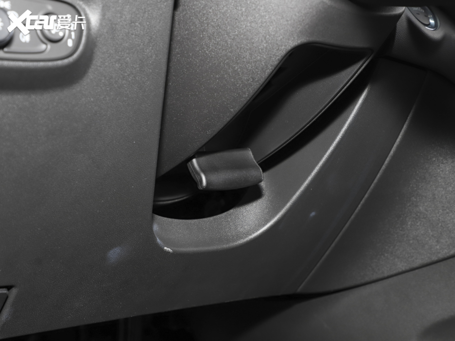 2022̽ p 550T RS 9AT ؽ