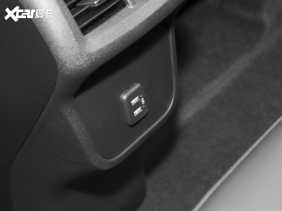 2022̽ p 550T RS 9AT ؽ