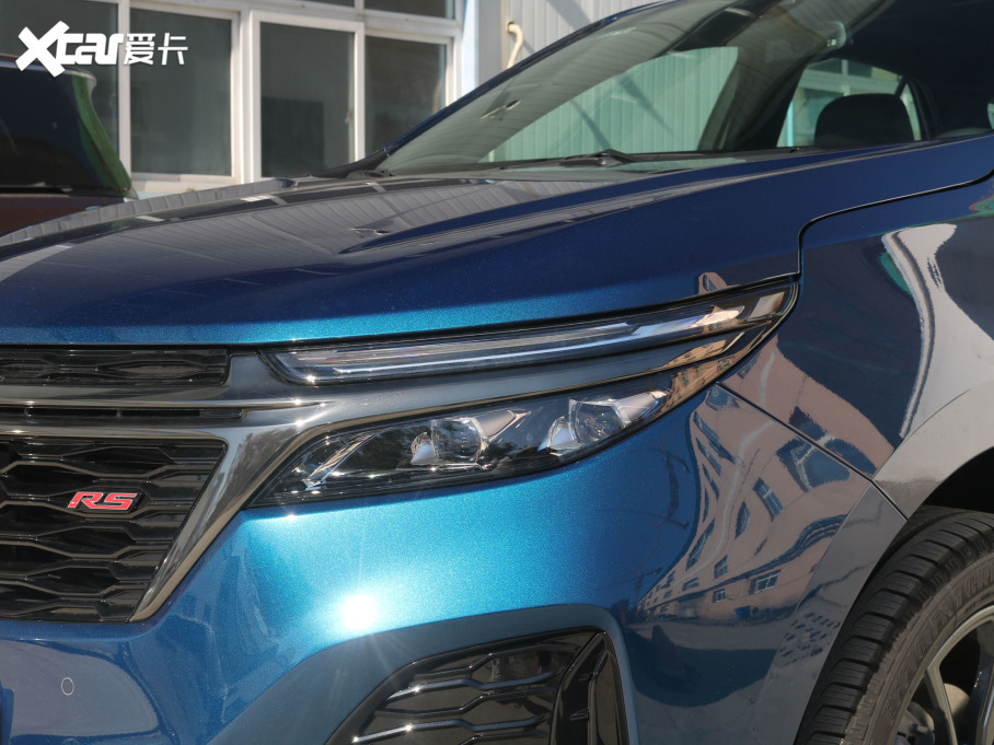 2022̽ p 550T RS 9AT ܺ