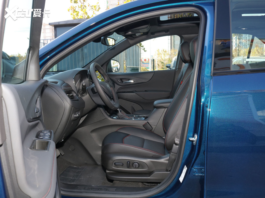 2022̽ p 550T RS 9AT ܺ