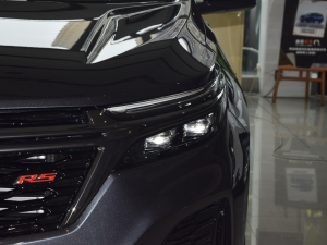 2022p 550T RS 9AT ؽ ^