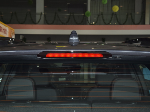 2022p 550T RS 9AT ؽ ^