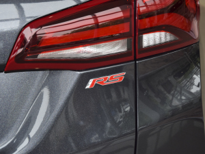 2022p 550T RS 9AT ؽ ^