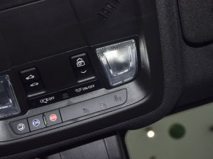 2022p 550T RS 9AT ؽ п؅^(q)