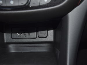 2022p 550T RS 9AT (q)ؽ п؅^(q)