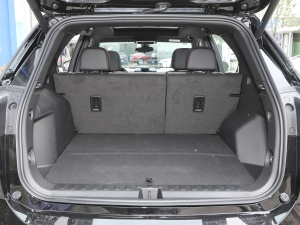 2022p 550T RS 9AT ؽ g