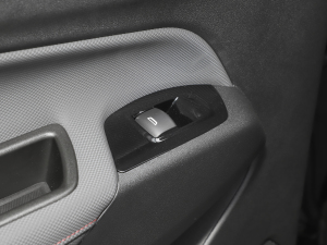 2022p 550T RS 9AT ؽ ܇ƅ^