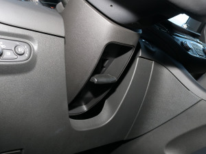 2022p 550T RS 9AT ܺ п؅^