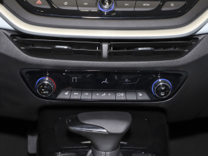 2022�����ư� ���{�{��