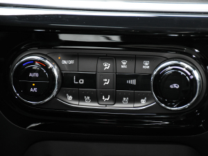 2022款1.5T CVT RS蜂芒版 空调调节