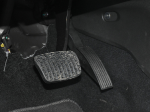 20221.5T CVT RSâ п؅^