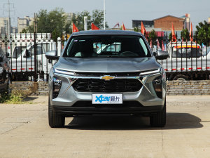 2022款1.5T CVT潮启版 正前