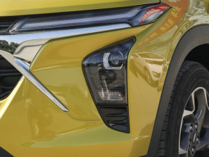 2022款1.5T CVT潮智版 大灯