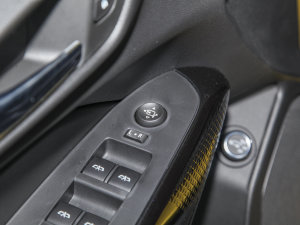 20221.5T CVTǰ п؅^