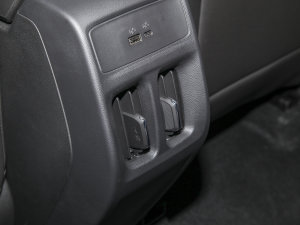 20221.5T CVTǰ п؅^