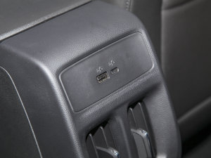 20221.5T CVTǰ п؅^