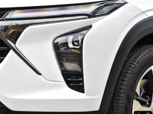 2022款1.5T CVT RS蜂潮版 大灯