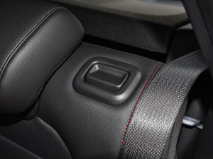 20221.5T CVT RS䳱 g