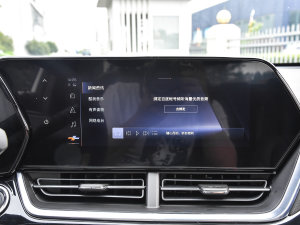 20221.5T CVT RS䳱 п؅^