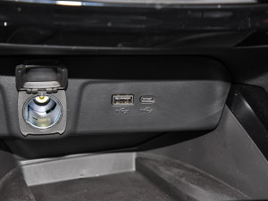 20221.5T CVT RS䳱 п؅^(q)