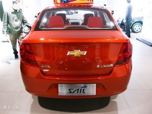 2010款1.2L 手动温馨版 整体外观