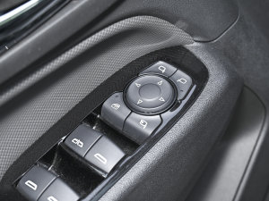 2023p 2.0T RS ܺ п؅^