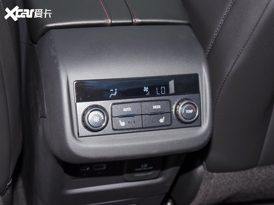 2023ѩm_ p 650T RS Twin-Clutch 