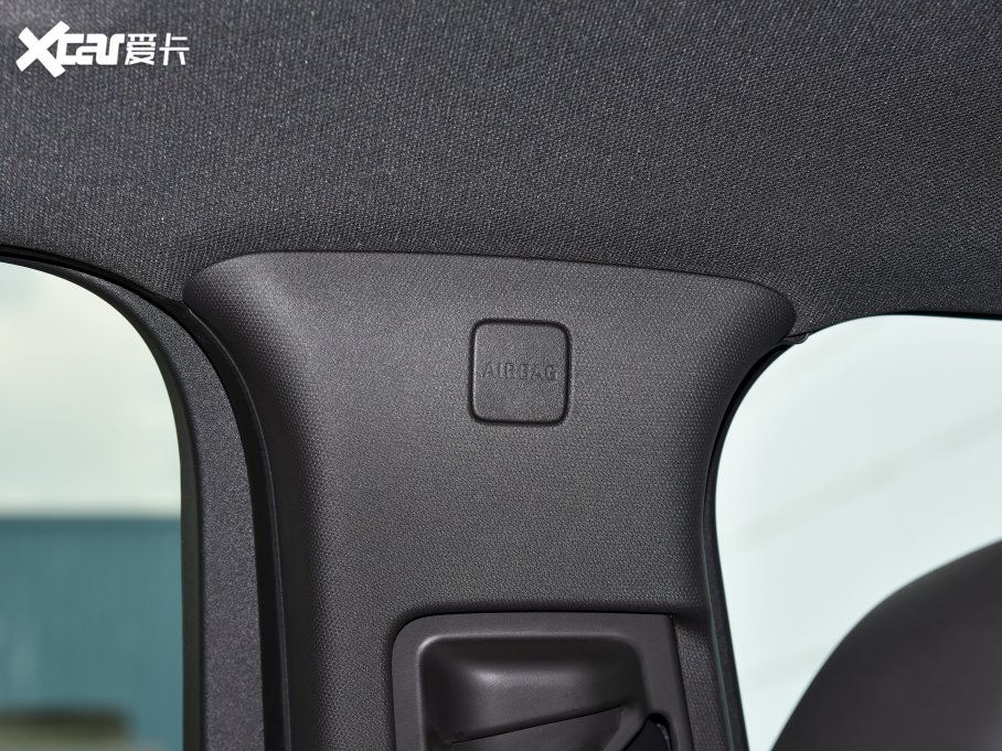 2023ѩm_ p 650T RS Twin-Clutch(q) 