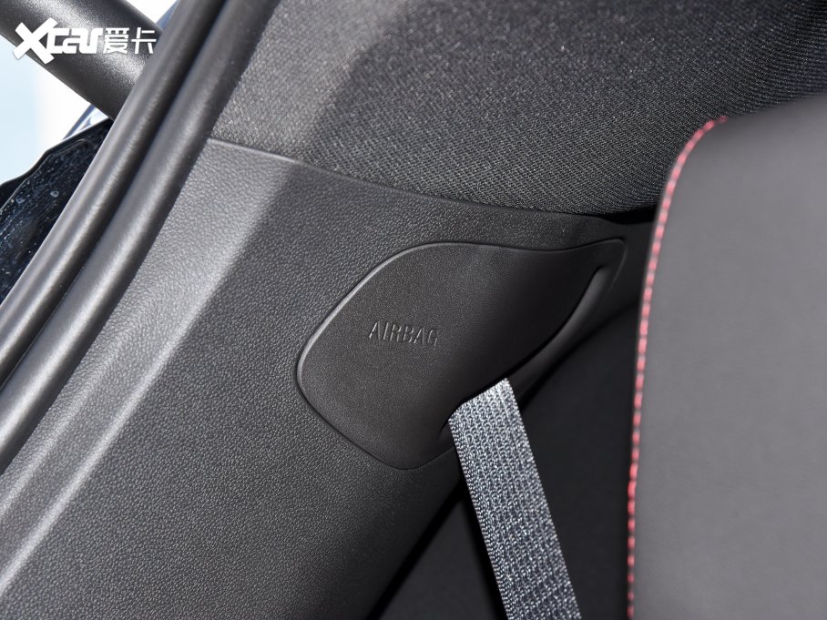 2023ѩm_ p 650T RS Twin-Clutch(q) 