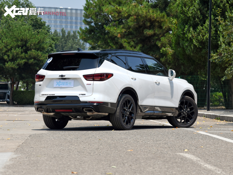 2023ѩm_ p 650T RS Twin-Clutch ҹ