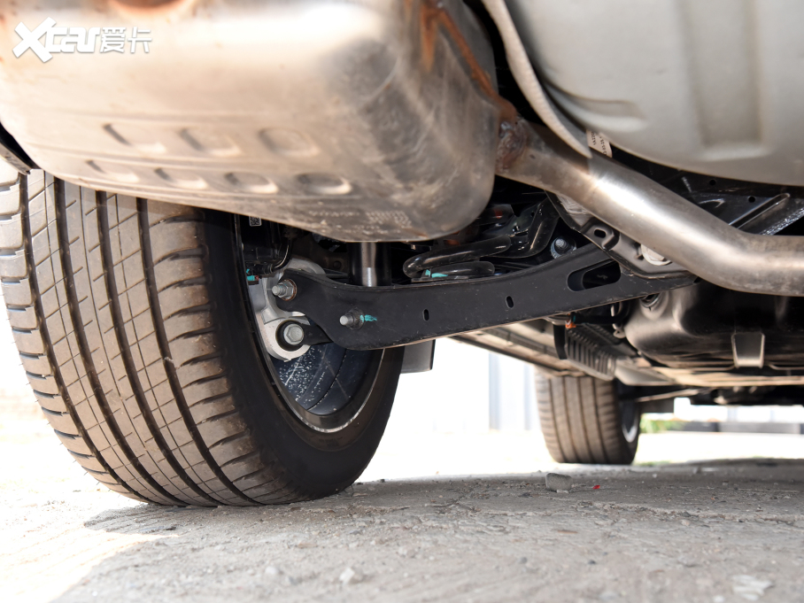 2023ѩm_ p 650T RS Twin-Clutch ҹ