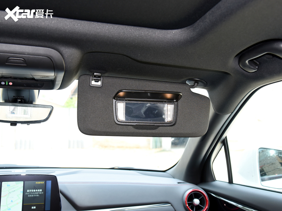 2023ѩm_ p 650T RS Twin-Clutch ҹ