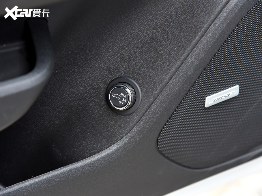 2023ѩm_ p 650T RS Twin-Clutch ҹ