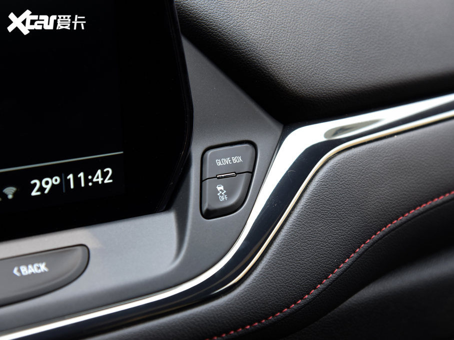 2023ѩm_ p 650T RS Twin-Clutch ҹ