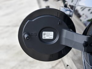 2023p 650T RS Twin-Clutch  ^