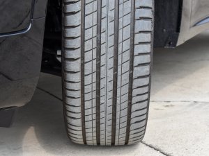 2023p 650T RS Twin-Clutch  ^