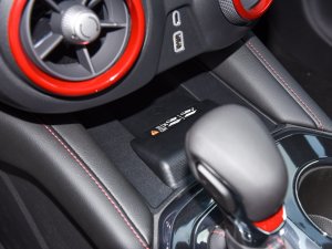 2023p 650T RS Twin-Clutch  g