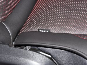 2023p 650T RS Twin-Clutch  g