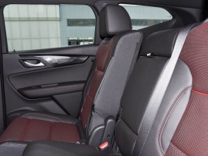 2023p 650T RS Twin-Clutch  g