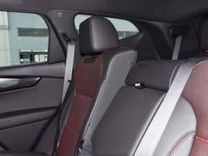 2023p 650T RS Twin-Clutch  g