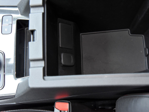 2023p 650T RS Twin-Clutch ҹ g